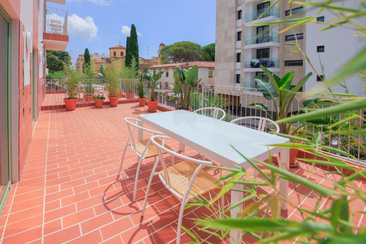 Terra Aurea Aparthotel Salou Kültér fotó