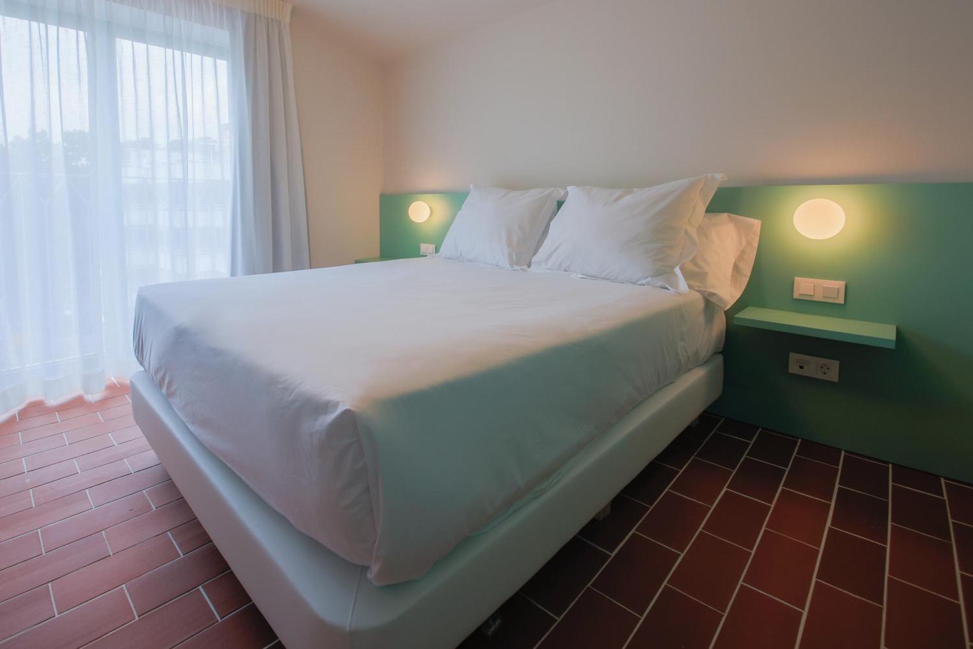 Terra Aurea Aparthotel Salou Kültér fotó