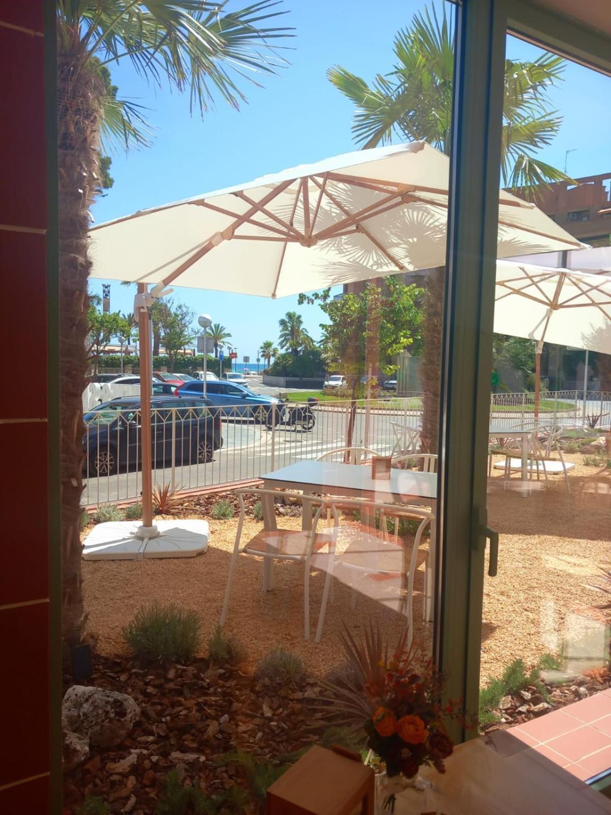 Terra Aurea Aparthotel Salou Kültér fotó